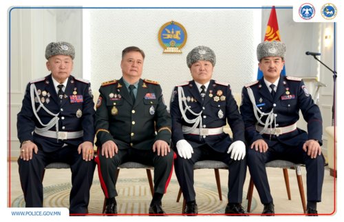 Цагдаагийн хурандаа Г.Ганболд, Э.Идэрцог, Г.Арсланхуяг нар “Монголын Улсын гавьяат хуульч” цол хүртлээ